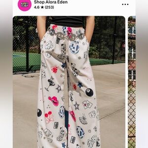 Patterned Wide-Leg Pants - White and Pink